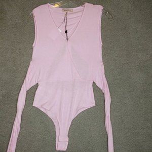 BCBGeneration Womens Bodysuit Pink Sleeveless V Neck Stretch Keyhole Tie‎ XS New